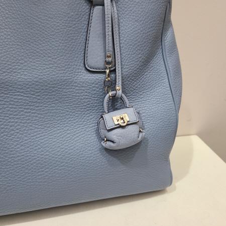 Ferragamo(��󰡸�) 21 C257 ��ī�̺��� ���� ���� ��ġ�� ���� ��� ��Ʈ�� �̹���3 - ���̺��� �߰���ǰ
