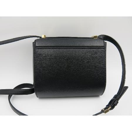 GIVENCHY(�����) BB05256006�ǵ��� �ڽ��̴�ũ�ν� �̹���2 - ���̺��� �߰���ǰ