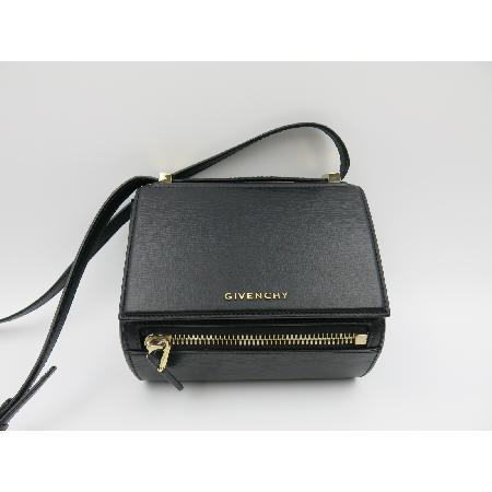 GIVENCHY(�����) BB05256006�ǵ��� �ڽ��̴�ũ�ν� �̹���3 - ���̺��� �߰���ǰ