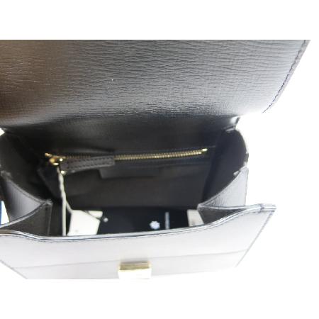 GIVENCHY(�����) BB05256006�ǵ��� �ڽ��̴�ũ�ν� �̹���4 - ���̺��� �߰���ǰ