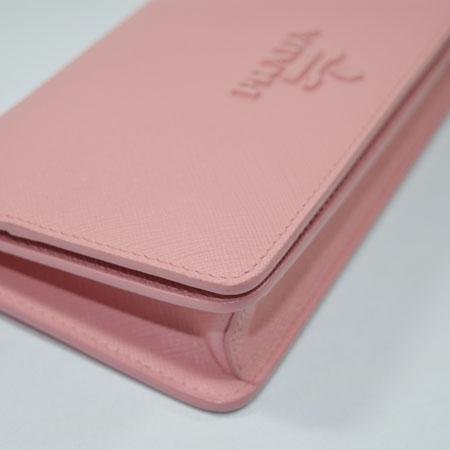 Prada(�����) 1DH029 SAFFIANO METAL ��ũ�÷� ���ǾƳ� ���� �ΰ� �̴� ü�� ����� �� Ŭ��ġ �̹���4 - ���̺��� �߰���ǰ