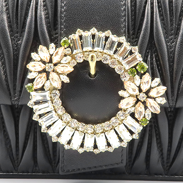 MiuMiu(�̿�̿�) 5BH095 ���� ���� ���׶� ������� ũ�ν��� [�λ꼭��Ե���] �̹���5 - ���̺��� �߰���ǰ