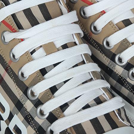 Burberry() 8024149 ΰ Ʈ Ƽ üũ ư Ŀ(270ȣ) [ֻ] ̹4 - ̺ ߰ǰ