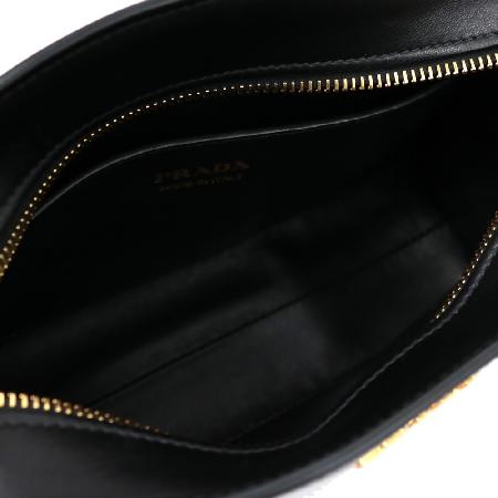 Prada(�����) 1BH043 ���� ���ǾƳ� ��Ƽ ����ΰ� �̴� ������ ũ�ν��� [����ż�����] �̹���3 - ���̺��� �߰���ǰ