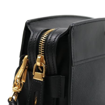 Prada(�����) 1BH043 ���� ���ǾƳ� ��Ƽ ����ΰ� �̴� ������ ũ�ν��� [����ż�����] �̹���4 - ���̺��� �߰���ǰ