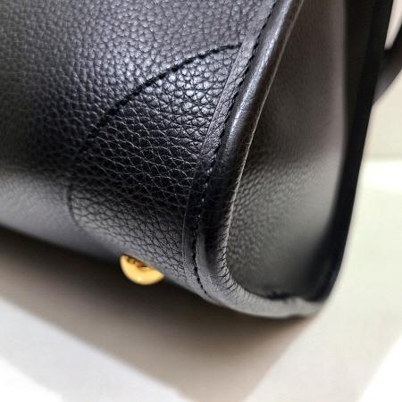 Ferragamo(��󰡸�) 21 I378 ���� ���� ���� �ΰ� Ʈ���� ž�ڵ� �̵� ��Ʈ�� + ��Ʈ�� [����w] �̹���4 - ���̺��� �߰���ǰ