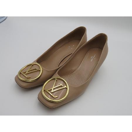 ���̺���  ����