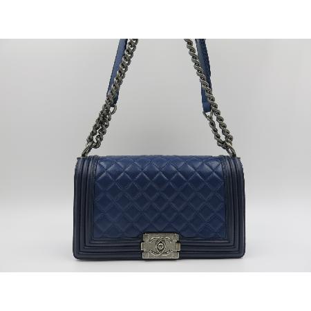 Chanel() Ų Ƽΰ  ̵