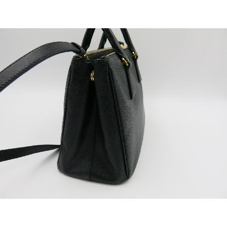 Prada(�����) ���ǾƳ� ����  ����Ʈ ��������ΰ� 2Way �̹���3 - ���̺��� �߰���ǰ