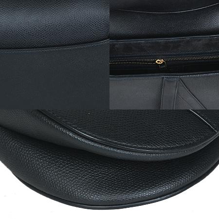 Dior(ũ����î���) M0446CWVG ���� ������ �׷��� �۾��� ���� Saddle(����) ����� [���ֻ���] �̹���5 - ���̺��� �߰���ǰ