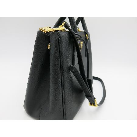 Prada(�����) ���ǾƳ� ����  ����Ʈ ��������ΰ� 2Way �̹���3 - ���̺��� �߰���ǰ