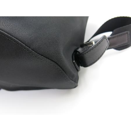 Prada(�����) ���ڳ� ���� �̹���4 - ���̺��� �߰���ǰ