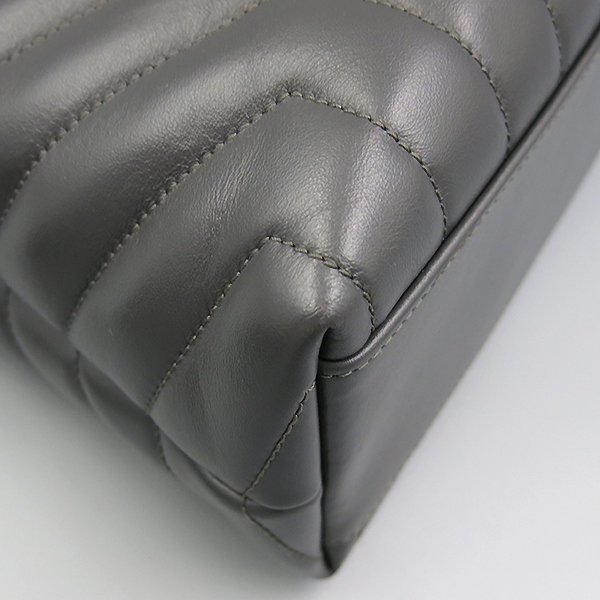 YSL(�Ի��ζ�) 520537 ���� �׷��� ���� LOULOU(���) ���� ��Ʈ�� + �����Ʈ�� [�λ꼾�Һ���] �̹���6 - ���̺��� �߰���ǰ