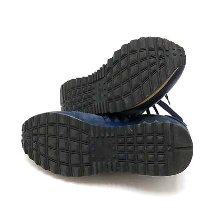 VALENTINO(�߷�Ƽ��) ���͵� ��� ����Ŀ�� (W) �̹���3 - ���̺��� �߰���ǰ