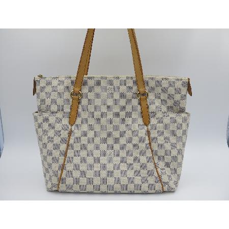 ���̺���  �����