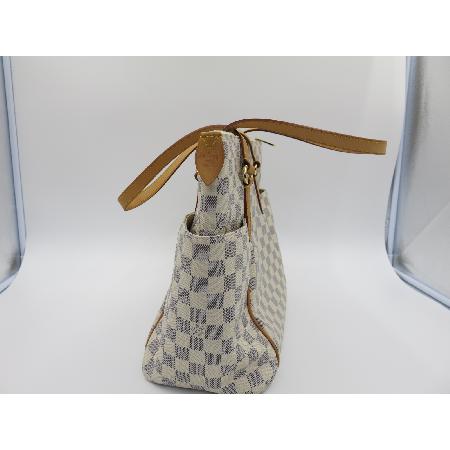 Louis Vuitton(���̺���) ���ָ� ��޸�MM����� �̹���3 - ���̺��� �߰���ǰ