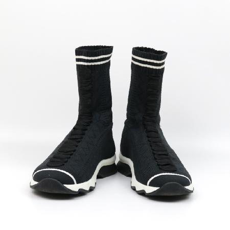 Fendi(���) �轺 ����Ŀ�� 38(250MM) [����ż�����] �̹���2 - ���̺��� �߰���ǰ