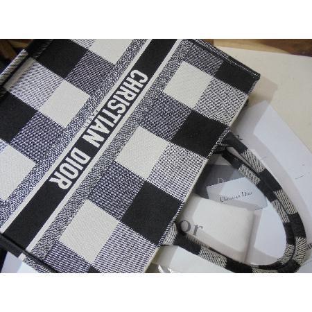 ������)Dior(ũ����î���) M0447CTZQ M928 �ֽŻ� ���üũ �ڰ��� ����� ����[û�ֱ�õ������] �̹���2 - ���̺��� �߰���ǰ