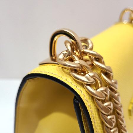 Prada(�����) 1BD127 ���ο� ���ǾƳ� ���� ���ũ�� �ΰ� ���� ü�� ����� �� ũ�ν��� �̹���4 - ���̺��� �߰���ǰ