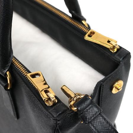 Prada() 1BA274 ǾƳ   ΰ  Ʈ   [ż] ̹3 - ̺ ߰ǰ