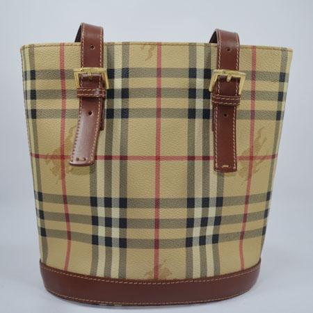 Burberry()   ̹2 - ̺ ߰ǰ