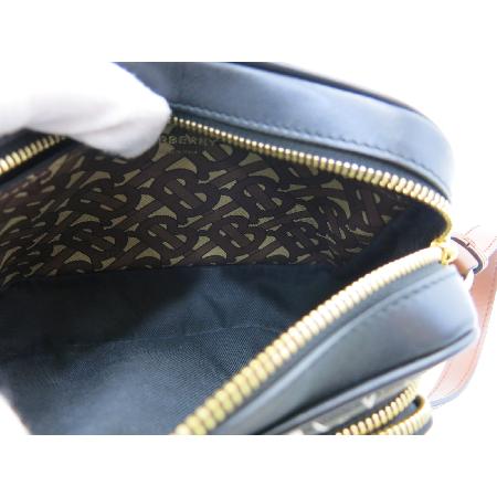 Burberry() ̴ ũν ̹4 - ̺ ߰ǰ