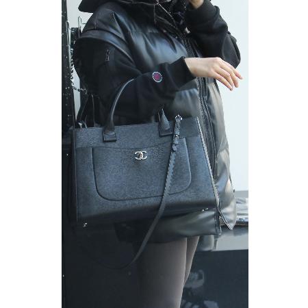 Chanel() A69930 īŲ  EXECUTIVE NEO ̱ťƼ ׿   ΰ   ̵ Ʈ + Ʈ 2WAY ̹5 - ̺ ߰ǰ