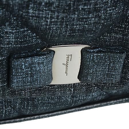 Ferragamo(󰡸)  E767  ٶ  ũν [ֻ] ̹4 - ̺ ߰ǰ