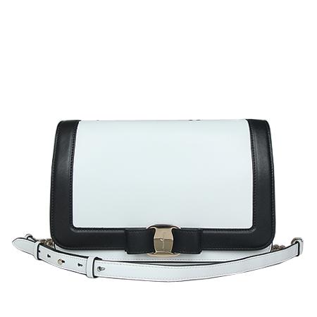 Ferragamo(󰡸) 21G892  ٶ  ÷ ̵ ü [ֻ] ̹2 - ̺ ߰ǰ