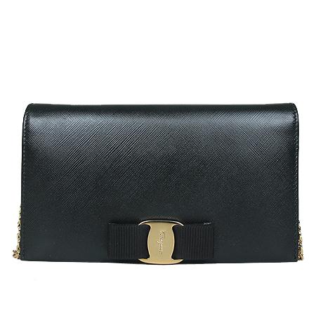 Ferragamo(󰡸)  22B850  ٶ  ǾƳ ü  ũν [ֻ] ̹2 - ̺ ߰ǰ