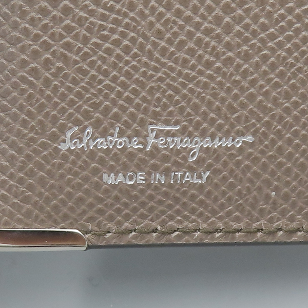 Ferragamo(󰡸) 66 0381 ġ ΰ    [ϻԵ] ̹5 - ̺ ߰ǰ