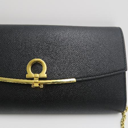 Ferragamo(󰡸) 21 C941  ǾƳ LUCIANA  ġ ΰ Ŭġ  ü  [ûֱõ] ̹2 - ̺ ߰ǰ