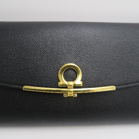Ferragamo(󰡸) 21 C941  ǾƳ LUCIANA  ġ ΰ Ŭġ  ü  [ûֱõ] ̹3 - ̺ ߰ǰ