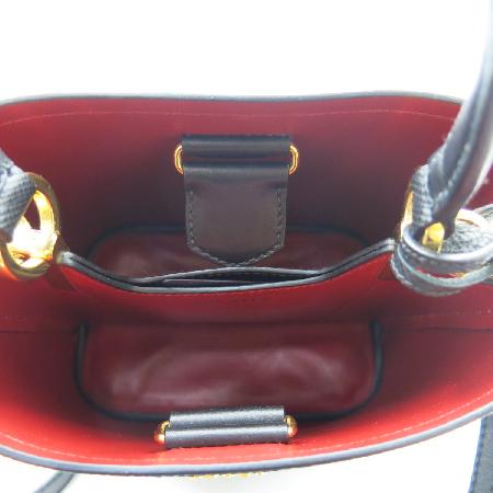 Prada() 1BA217 ĴϿ  κ Ŷ2waY ̹4 - ̺ ߰ǰ