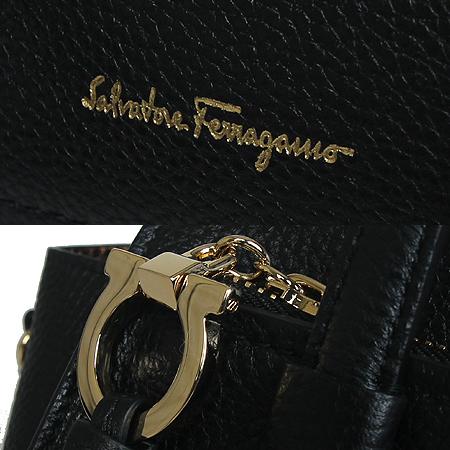 Ferragamo(󰡸) 21 F478   ̹  Ʈ + Ʈ(ַԵ) ̹4 - ̺ ߰ǰ
