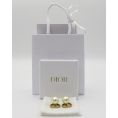 Dior(ũî) ̵ Ʈ̹  Ͱ