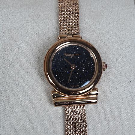Ferragamo(󰡸) SF1X004  ġ ƿ ð(ַԵ) ̹3 - ̺ ߰ǰ