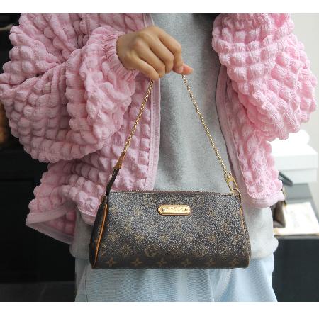 Louis Vuitton(̺) M95567 ׷ ĵ Ŭġ ü  ̹5 - ̺ ߰ǰ