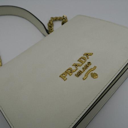 Prada() 1BD133  SAFFIANO LUX ǾƳ  ΰ ü ũν [ûֱõ] ̹4 - ̺ ߰ǰ