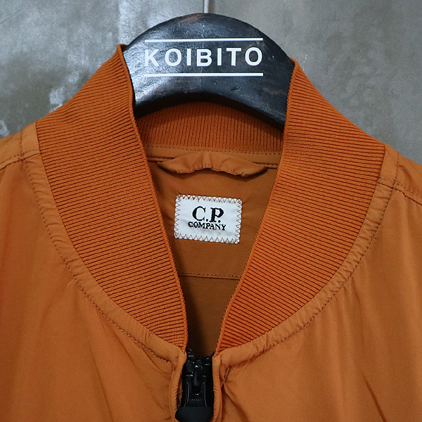 C.P COMPANY(۴) 06CM0W024A  ÷    극Ŀ [뱸] ̹3 - ̺ ߰ǰ