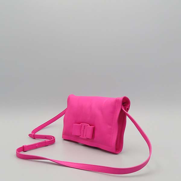 Ferragamo(󰡸) 22 0287 ũ ÷ е   ̴ ÷ ũν [] ̹3 - ̺ ߰ǰ