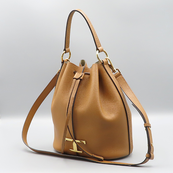 Tod's() XBWTSAQ0200Q8ES410  ÷  ŸӸ  Ŷ + Ŀġ  [] ̹2 - ̺ ߰ǰ