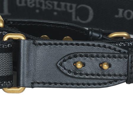 Dior(ũî)  ڼ ΰ Ʈ(ֻ) ̹3 - ̺ ߰ǰ