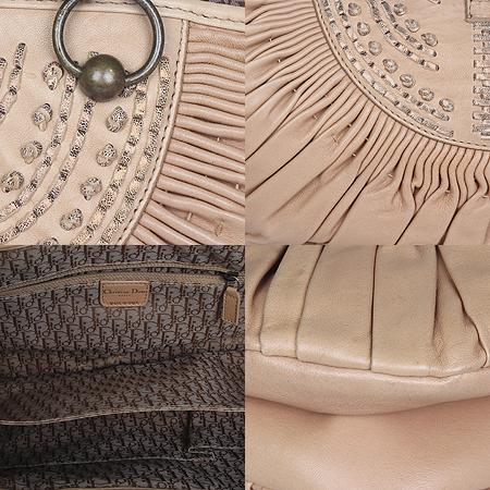 Dior(ũî) Ƽ    (ַԵ) ̹5 - ̺ ߰ǰ