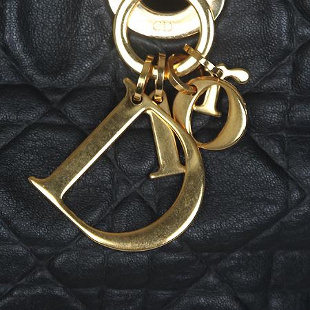 Dior(ũî)   Ų  (ַԵ) ̹4 - ̺ ߰ǰ