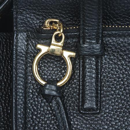 Ferragamo(󰡸) 21 F478   ̹  2WAY(ַԵ) ̹4 - ̺ ߰ǰ