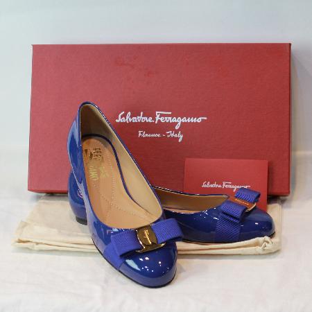 Ferragamo(󰡸)  ٶ   ̴Ʈ 