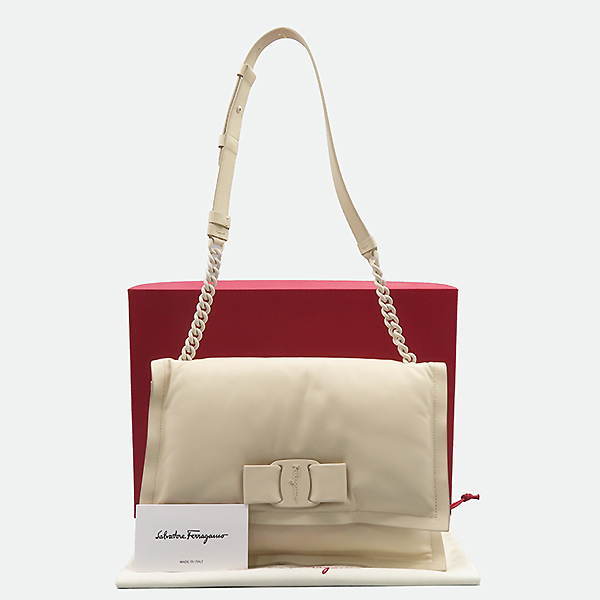 Ferragamo(󰡸) 21 I287 ̺      [ϻԵ]