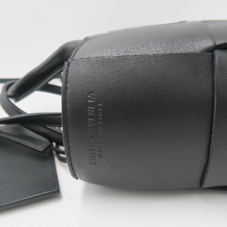 BOTTEGAVENETA (װŸ) 23SS Ż 709337 Ƹ ̴ Ʈ+Ʈ 2WAY[ûֱõ] ̹2 - ̺ ߰ǰ