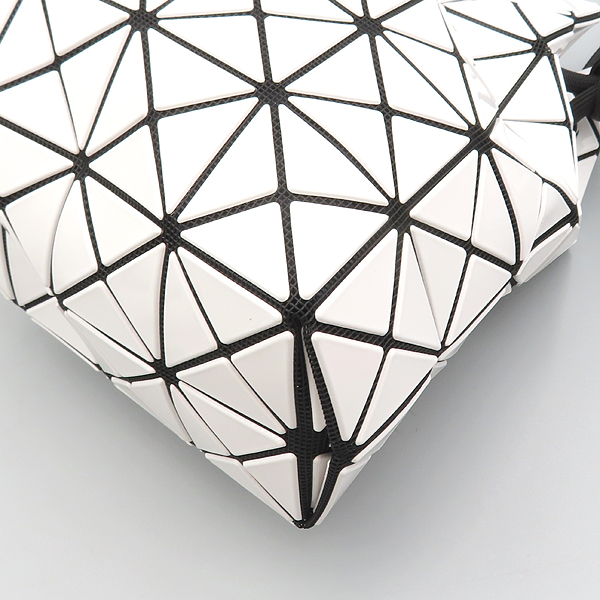 ISSEY MIYAKE(̼̹̾) BB26 AG531 ȭƮ ÷ BAOBAO ٿٿ  Ŷ [] ̹4 - ̺ ߰ǰ